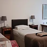 Le Voltaire Bed and breakfast 3*